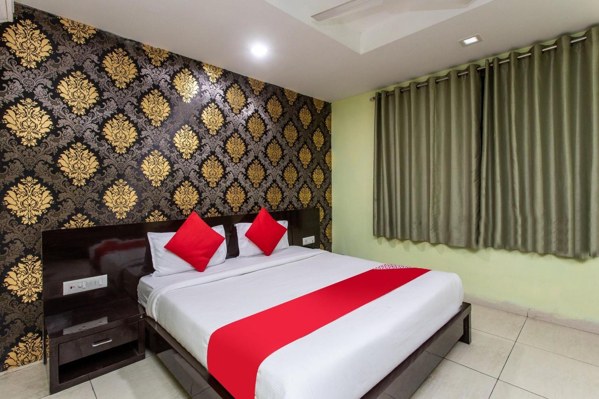 Capital O Swan Paradise Indore Luaran gambar